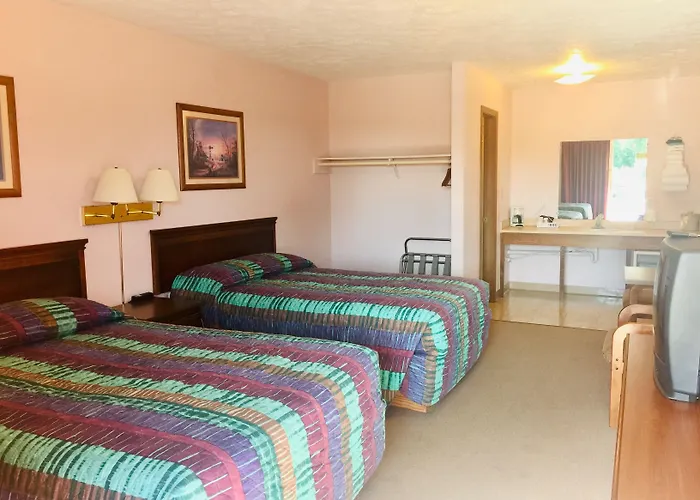 Mountain Country Motor Inn