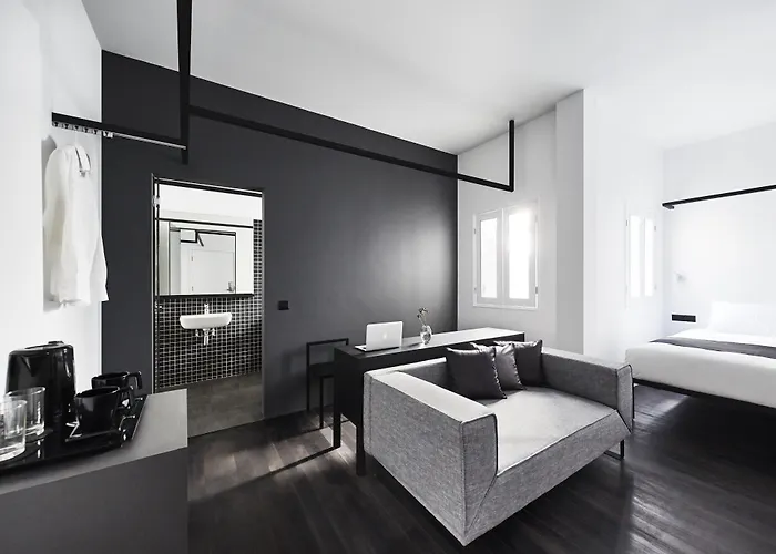 Hotel Mono