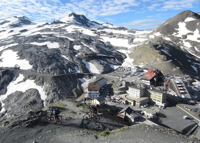 Rifugio Garibaldi Hotel Passo dello Stelvio