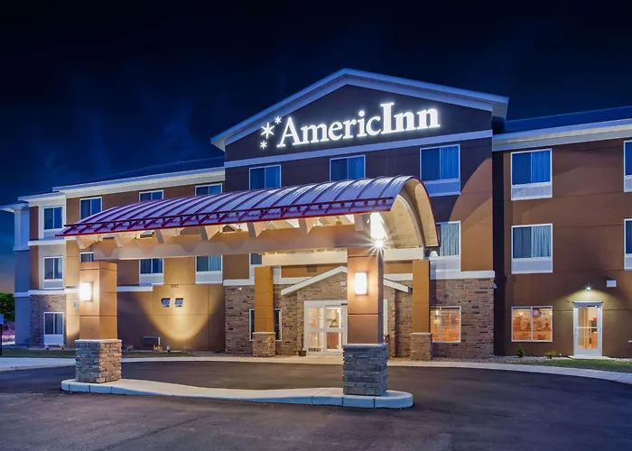 DeWitt Hotels