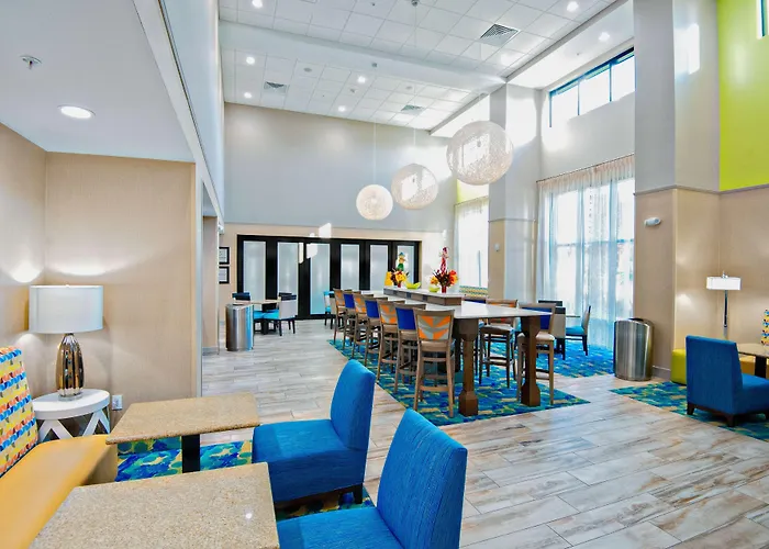 Mary Esther Hotels