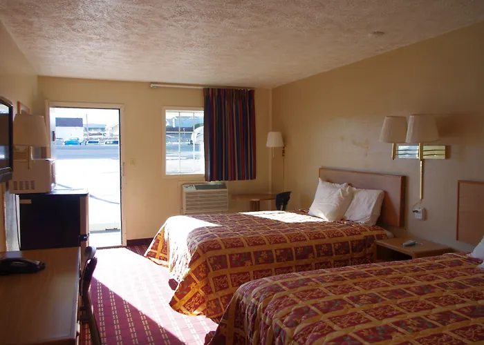 Economy Inn Mccook