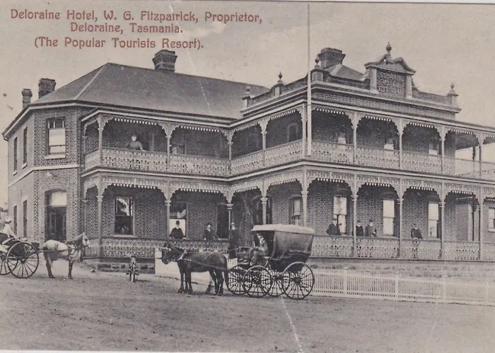 Deloraine Hotels