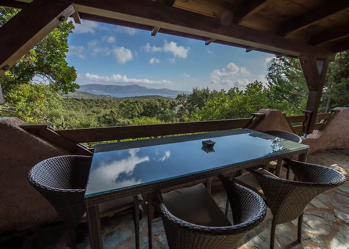 Swim Lodge Hotel Piscine Privee Ou Jacuzzi Prive Porto-Vecchio 