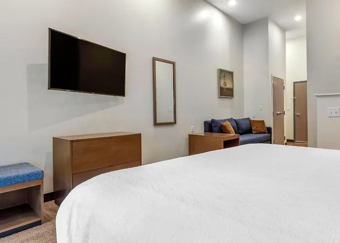 The Cranberry, An Ascend Collection Hotel Morgantown
