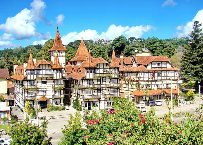 HOTEL SKY GRAMADO - Cartão Postal de Gramado RS