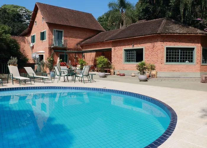 Villa Serena Bed & Breakfast Embu