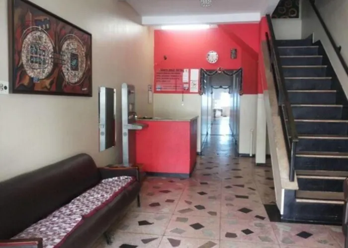 Santa Cruz Hotel