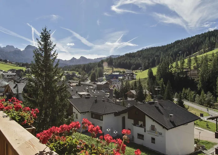 Hotel Steinroesl San Cassiano 