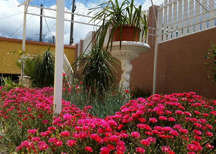 Otroiza Hotel