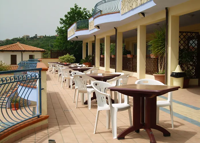 Panorama Apartments Scalea