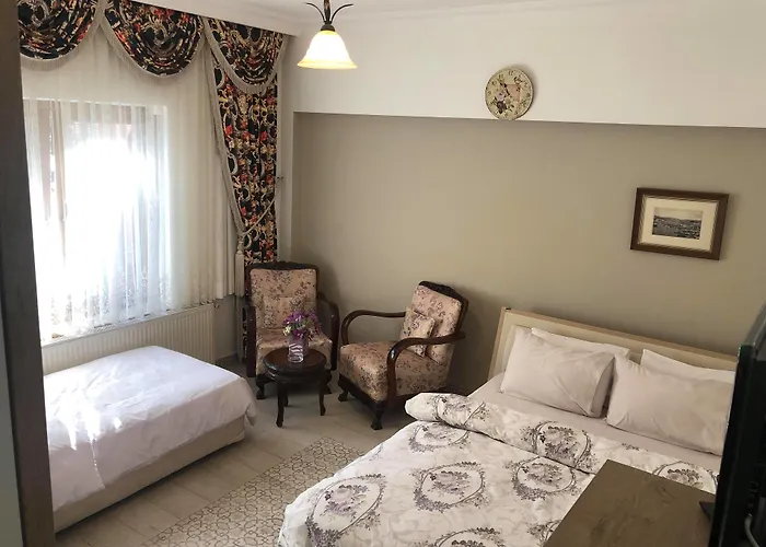 Hotels in Ören