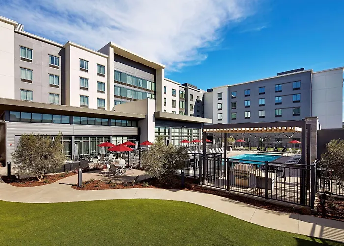 Hampton Inn Long Beach Airport, Ca