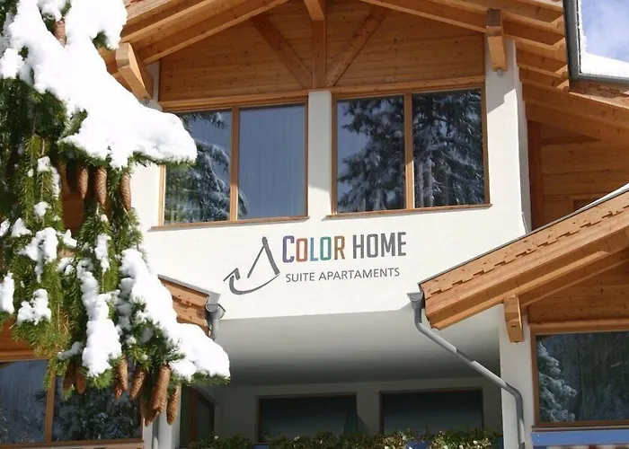 Color Home Suite Apartments Predazzo