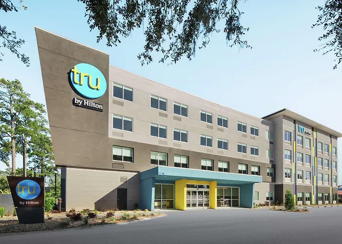 Tru By Hilton Savannah Midtown Ga