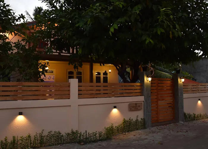 Hotels in Viligili