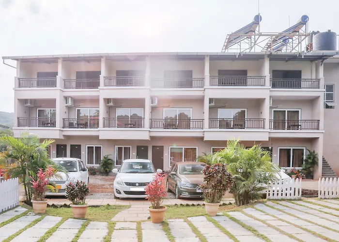 Mahabaleshwar Hotels With Pool
