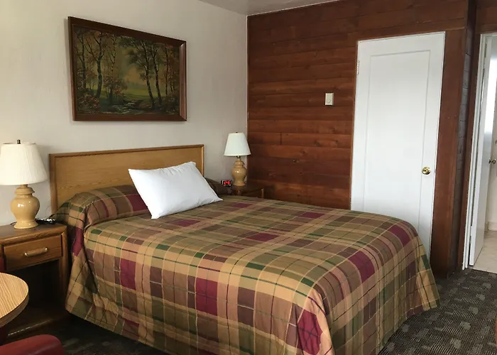 Southsider Motel