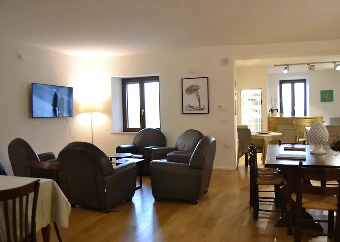 Cannara Hotels