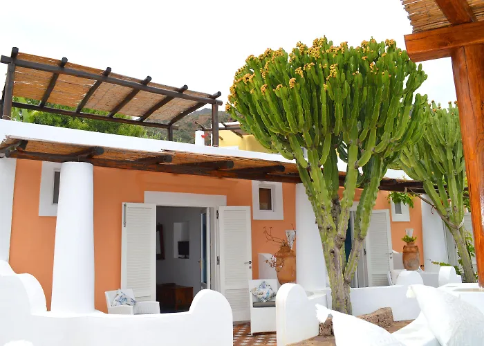 Hotel Dependance La Caletta Panarea