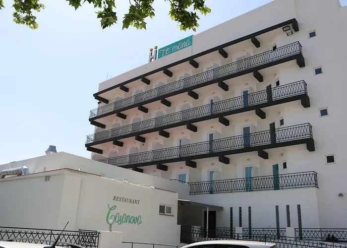 Hoteles en Torreblanca