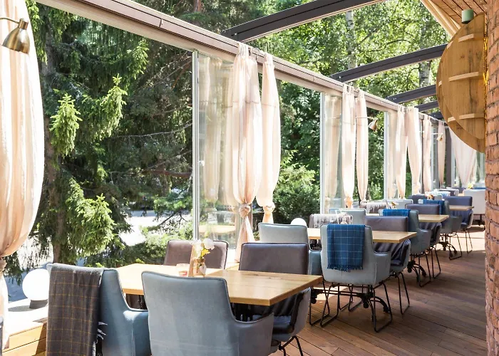 Family Hotel Saint George Bistritsa 
