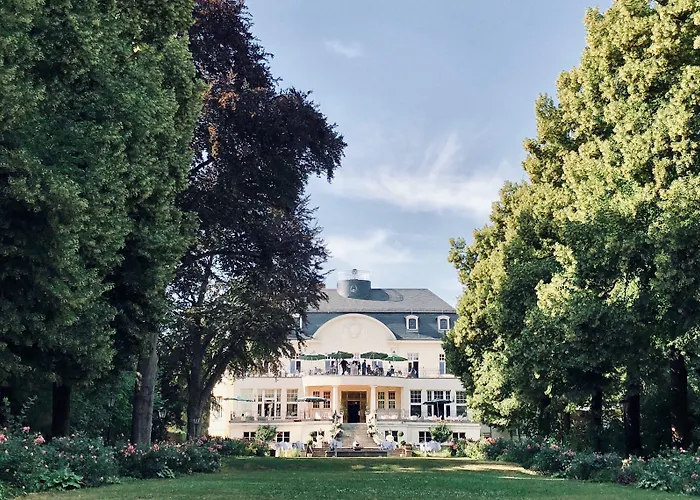 Teutschenthal Hotels