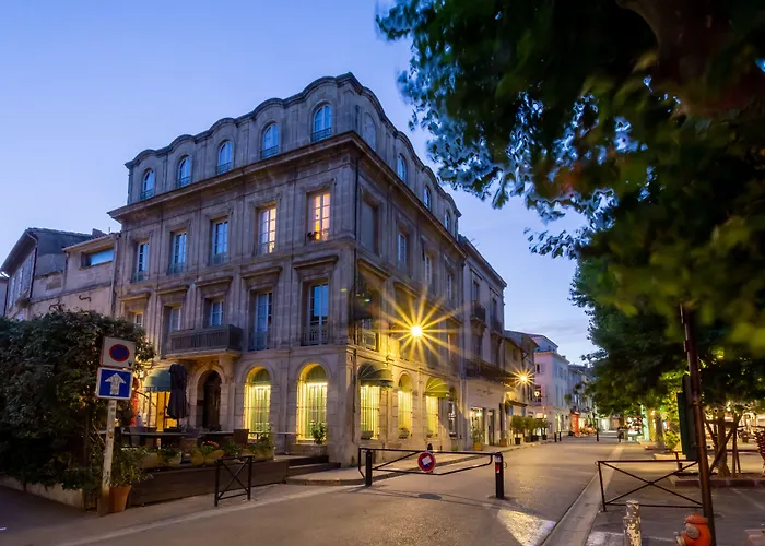 Hôtel Le Relais de Poste Arles Centre Historique
