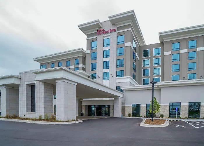 Sun Prairie Hotels With Pool