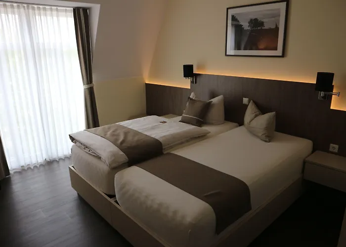 Hotels in Twist