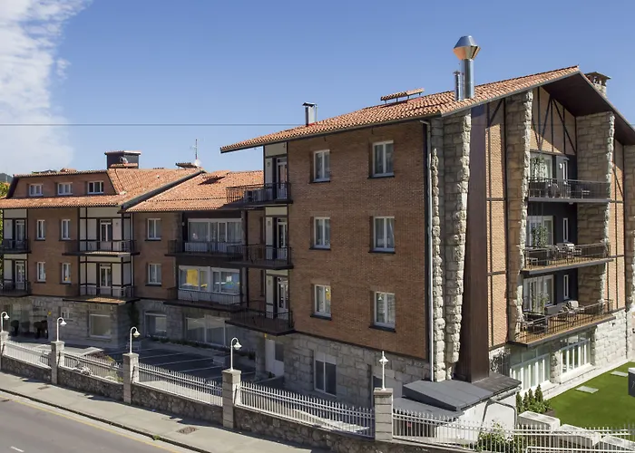 Lekeitio Hotels