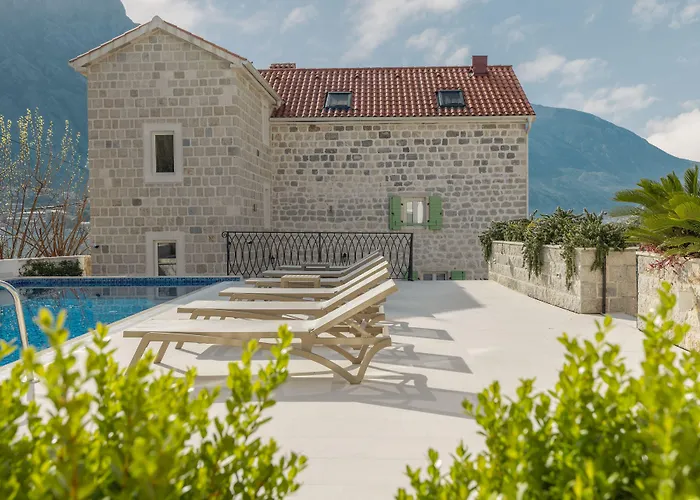 Hotels in Kotor
