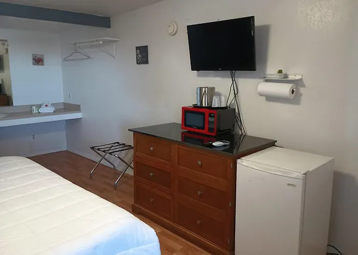 Willcox Hotels