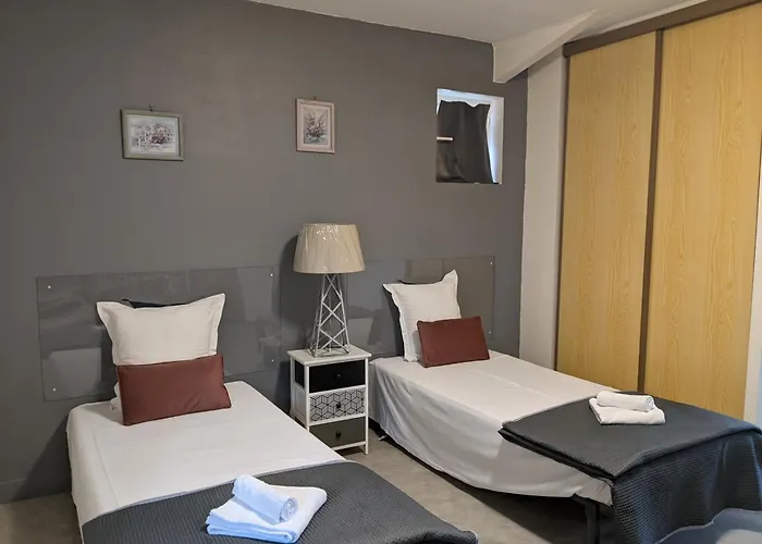 Hôtel Studios Les Acacias