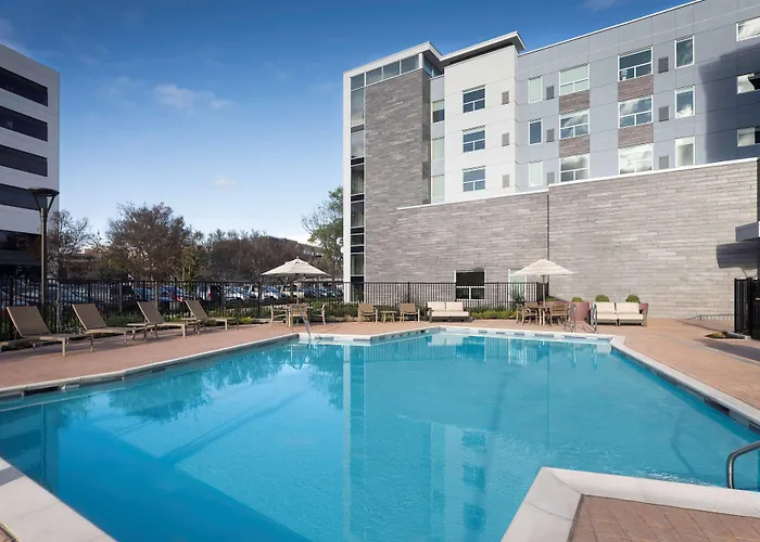 Hyatt House San Jose Airport Hotel