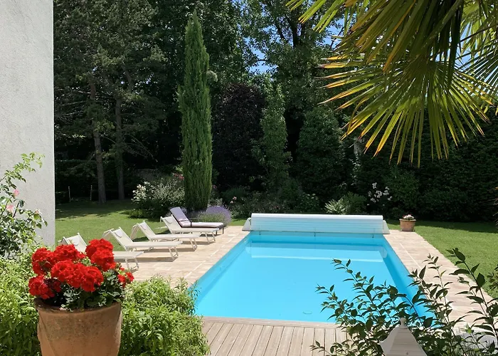 Maison d'Hôtes Joussaume Latour