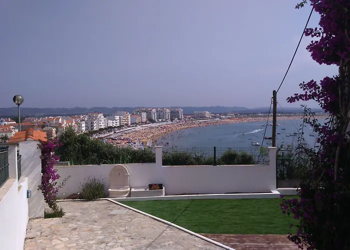 Vistalmar Sao Martinho Acomodação com café da manhã São Martinho do Porto