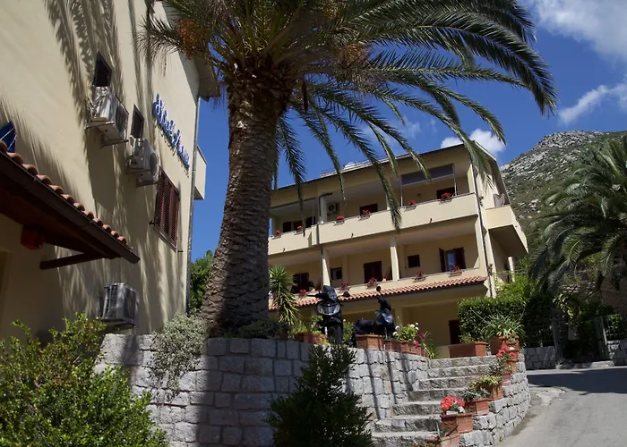 Hotel Anna Fetovaia