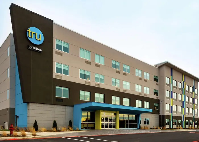Tru By Hilton Staunton