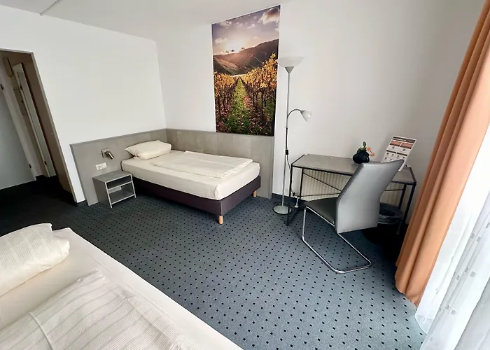Asgard Hotel