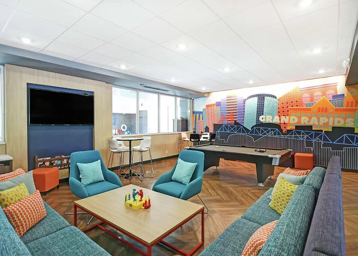 Kentwood Hotels