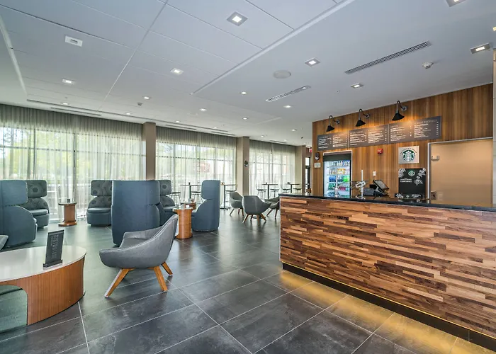 Courtyard By Marriott West Springfield Hotel