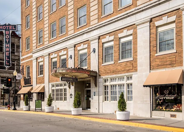 Sedalia Hotels
