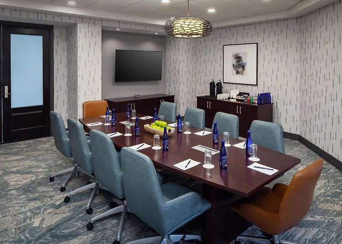 Doubletree By Hilton Boston-Andover