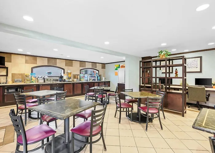Quality Inn Madras