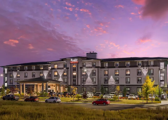 Calgary Hotels With Pool