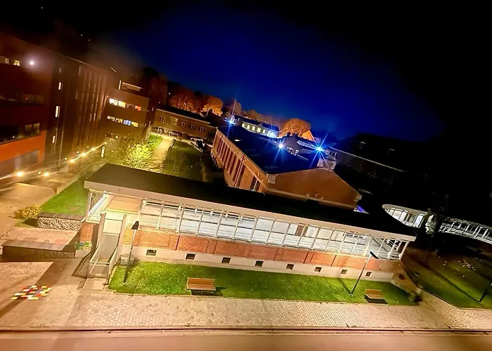 Les chambres atypiques de Nico Bush - Parking sécurisé vélos Tournai