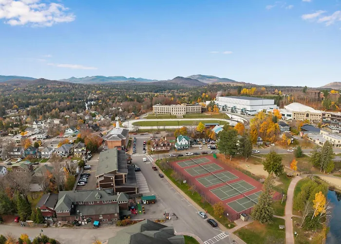 Hotels in Lake Placid