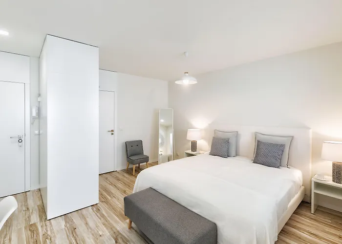 Jr Studios & Suites I Rius I Coímbra