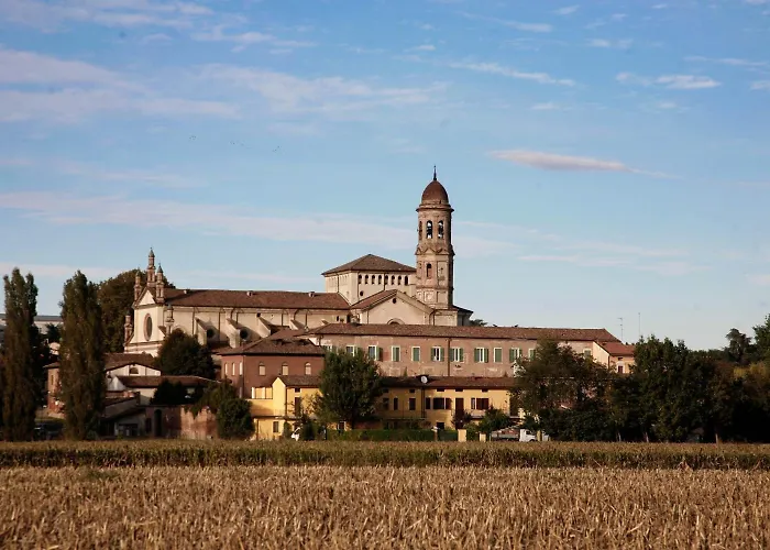 B&B Stradivari Cremona